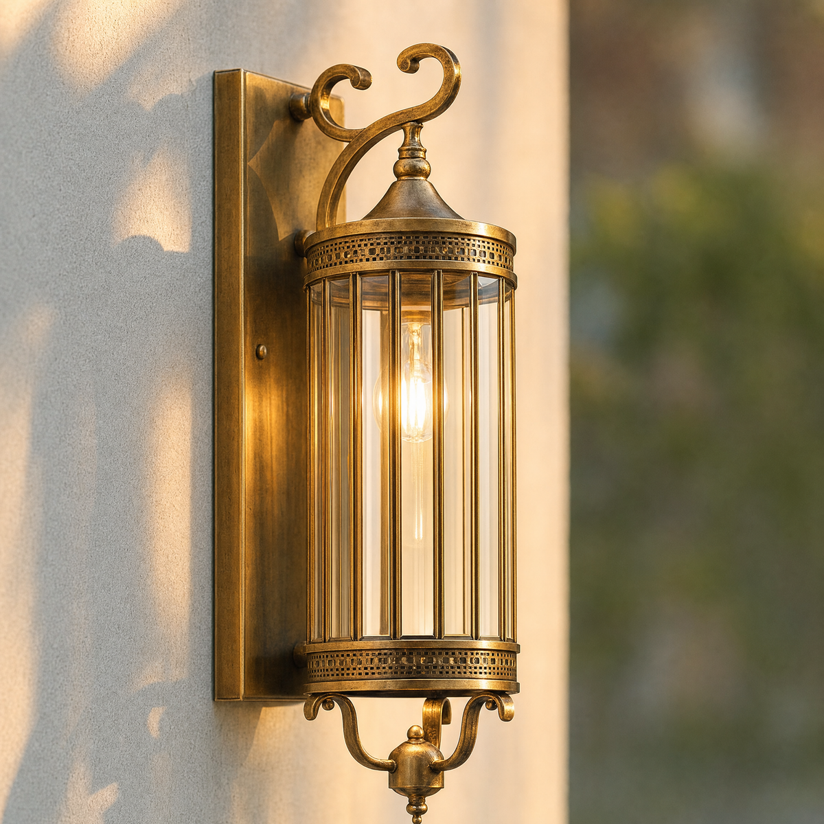 Brass that ages instead of peeling
