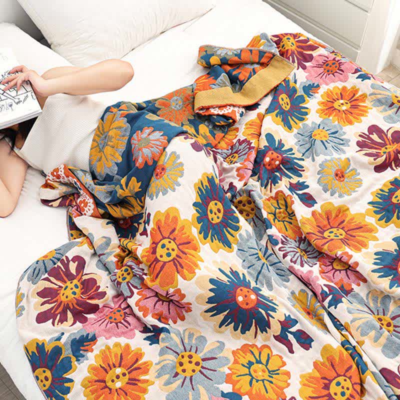 Colorful Floral Cotton Quilt with Reversible Woven Finish